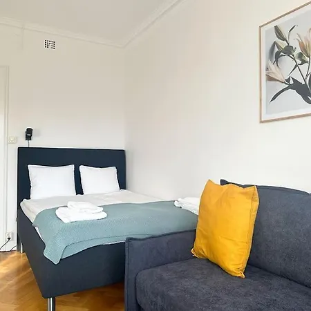 Sveavaegen Apartment *