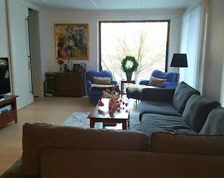 Accommodatie bij particulieren Shared Modern With Pets By The Waterfront Stockholm