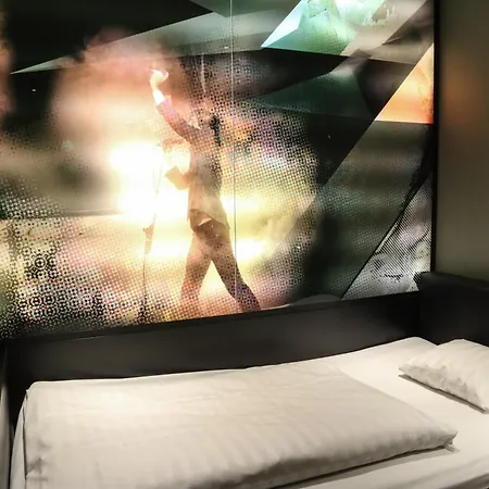 Comfort Xpress Hotel