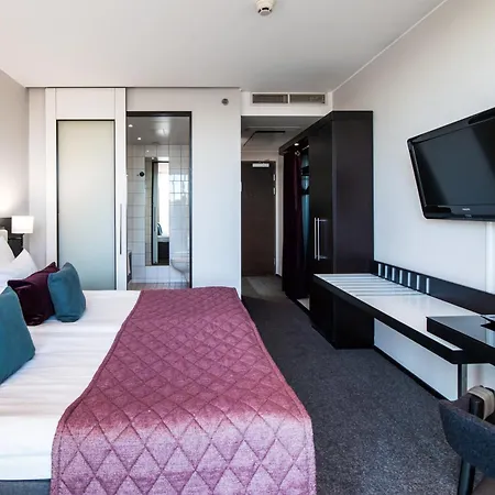 Clarion Hotel 4*