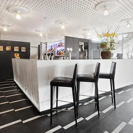 Hotel Kaellhagen 4*