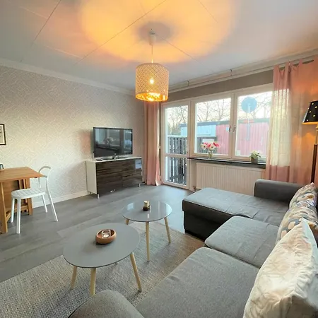 Entire Modern In Kista - Suitable For Four Persons