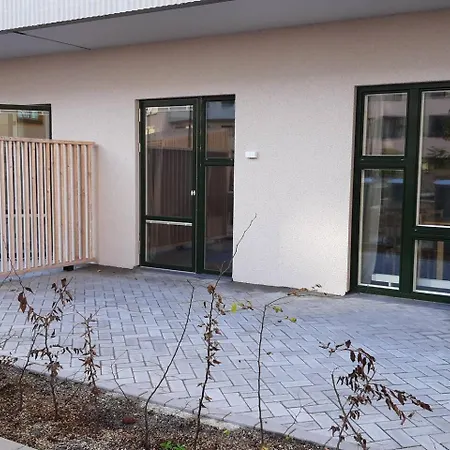 Lovely, Amazing, Modern +balcony +patio Apartment Stockholm