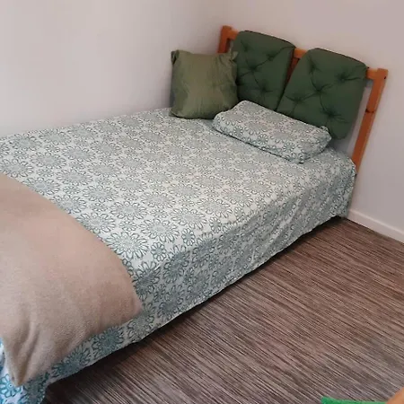 Lovely, Amazing, Modern +balcony +patio Apartment Stockholm