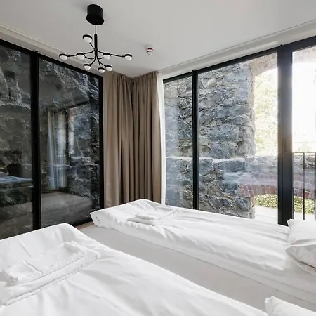 Apartment Brand New Amidst Ancient Ruins Oasis