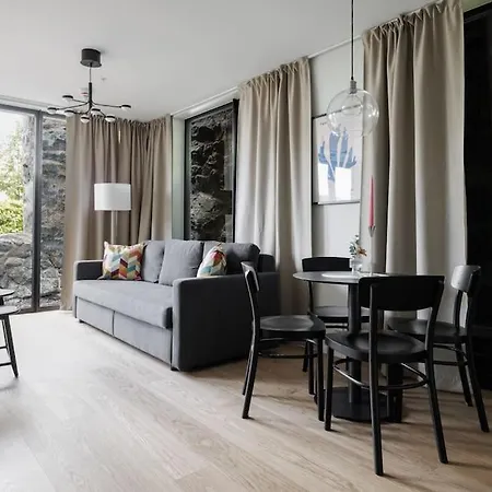 Brand New Amidst Ancient Ruins Oasis Apartment