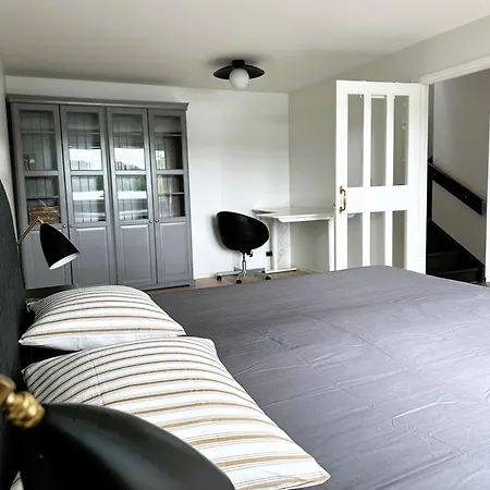 Villa The Luxurious Lakeview Near Stockholm