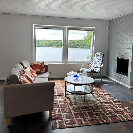 The Luxurious Lakeview Near Villa *