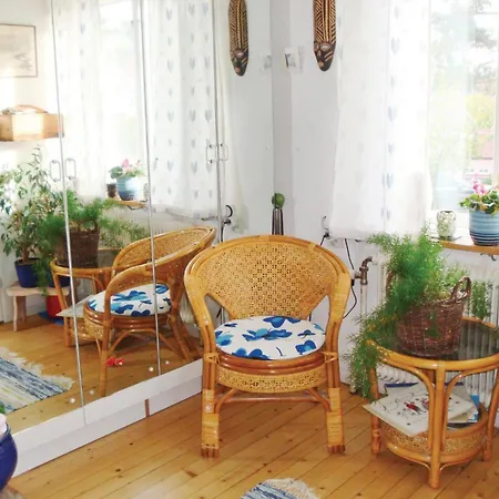 Lovely In Spanga With Kitchen Holiday home *