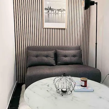 Close To Water And Nature Apartment