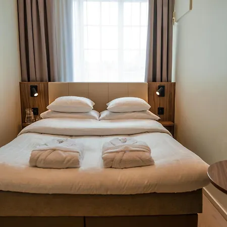 Western Karlaplan 4*