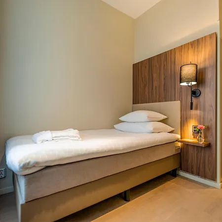 Western Karlaplan 4*