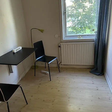 Апартаменты In Alvsjo Near *