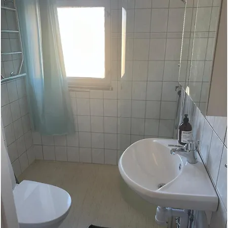 Lejlighed Flatin Erbjuder Laegenheter I Soedra *