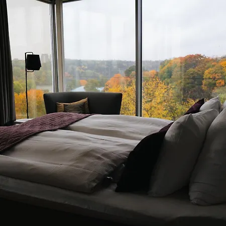 Clarion Hotel 4*