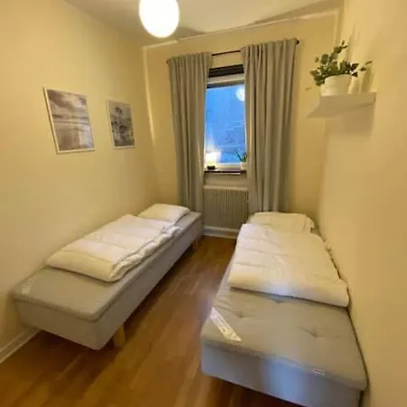 Flatin Erbjuder Laegenheter I Soedra Apartamento