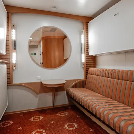 ホテル Viking Line - Overnight Cruise From *