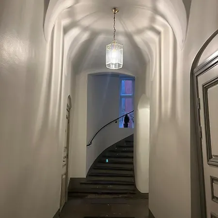 Luxury In Old Town アパート