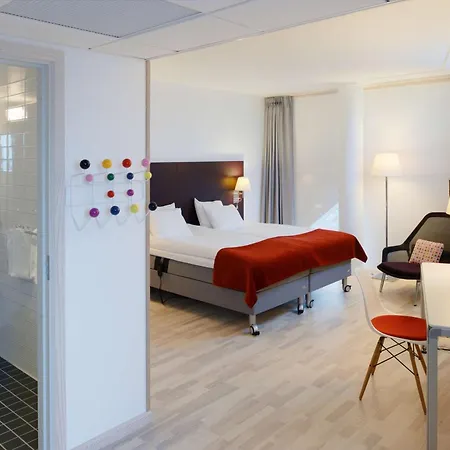 Scandic Victoria Tower Hotel 4*