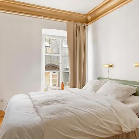 Luxury In Gamla Stan, Floor Apartment *
