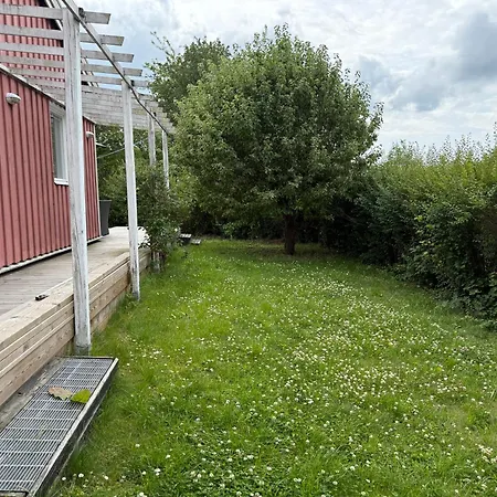 Entire Modern In Kista - Suitable For Four Persons *