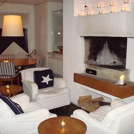 J, Stockholm, A Member Of Design Nacka
