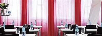 비즈 아파트먼트 예르데트 4*