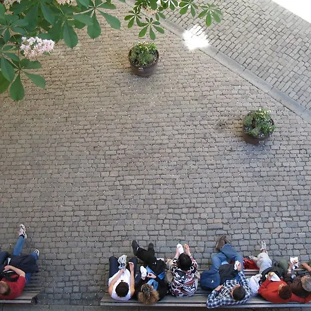 Hostel Castanea Old Town