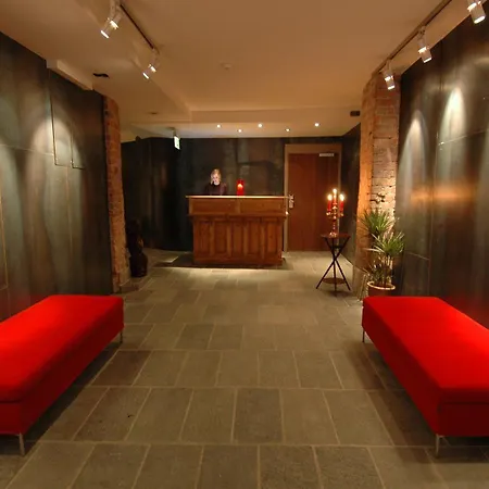Hotel Hellsten 4*