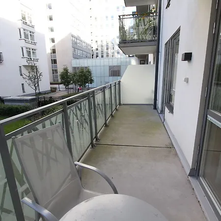 Апартаменты Awesome Flat Near Sofo Стокгольм