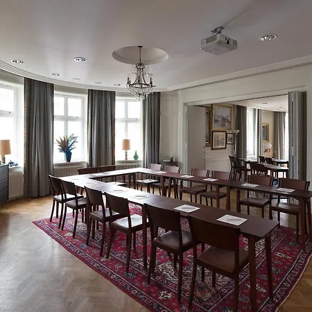 Kung Carl, Worldhotels Crafted Hotel 4*