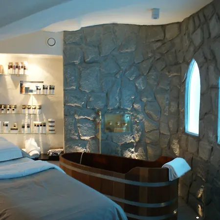 Hotel Ulfsunda Slott 4*