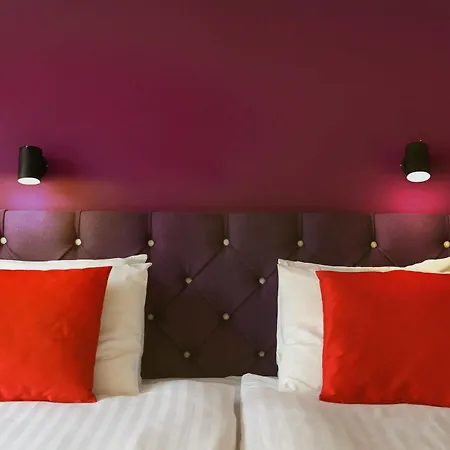 Hellstens Glashus Hotel