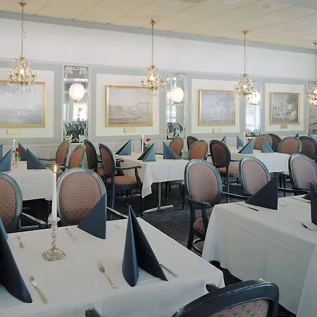 First Brommaplan Hotel