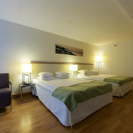 Scandic Skaerholmen 4* Sztokholm