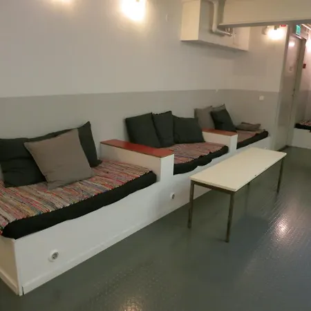 Hostel Backpackers *