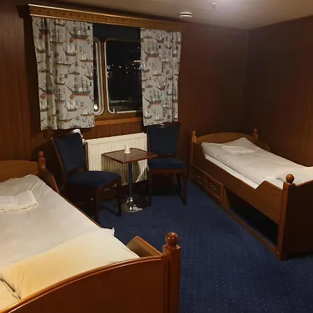 M/s Birger Jarl - & Bateau-hôtel