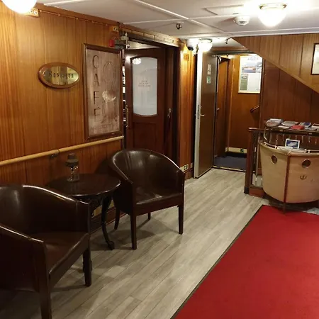 M/s Birger Jarl - & Bateau-hôtel 2*