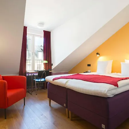 Hellstens Glashus Hotel