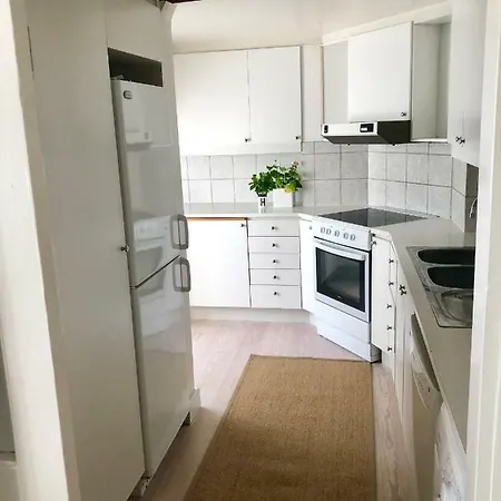 Charming Penthouse In Central Old Town Apartment