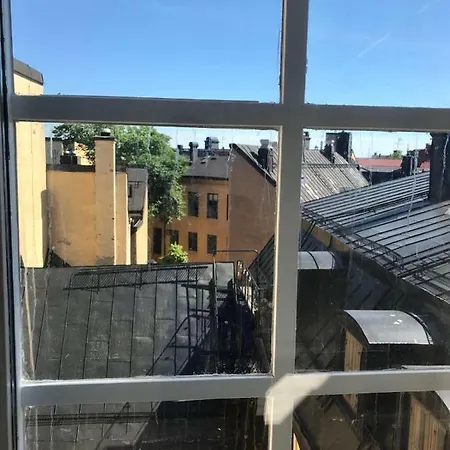 Charming Penthouse In Central Old Town Apartment *