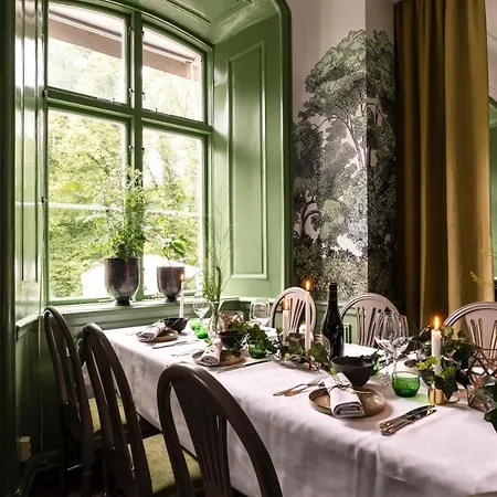 Akeshofs Slott 3* Estocolmo
