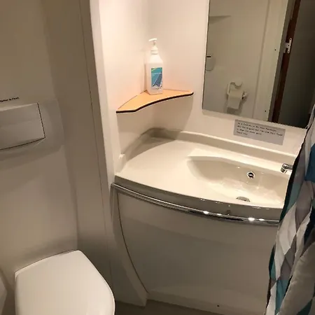 Hostel Stf Jumbo Stockholm *