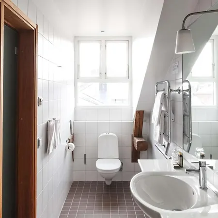 Hansson Sure Collection By Western 3*