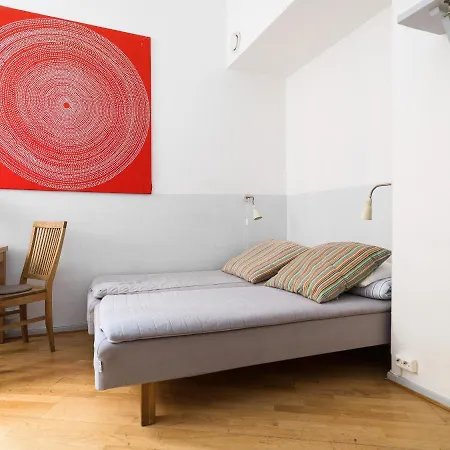 Hostel Castanea Old Town