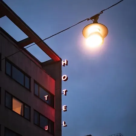 Mornington Hotel
