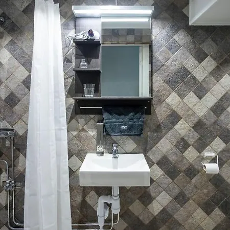 Hotel Eight 3*