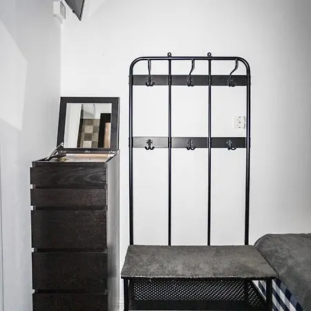 Hotel Eight