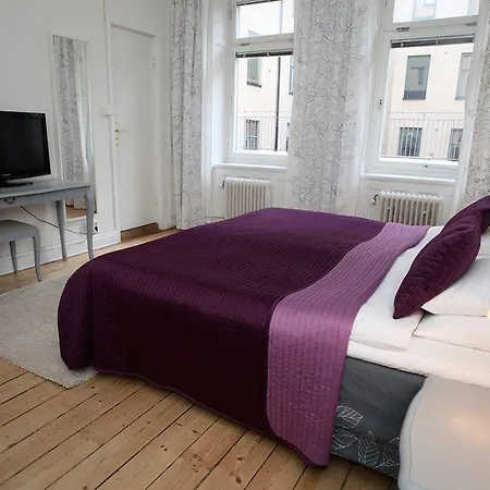 Hornsgatan 2*