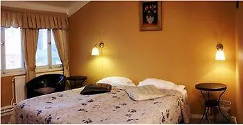 Hostel Colonial *